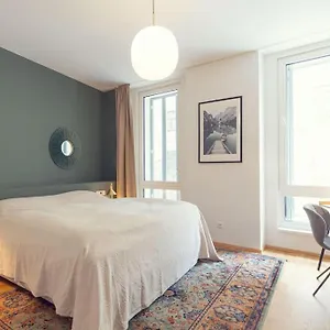 Ideal For Families & Mid-term-stays Apartment