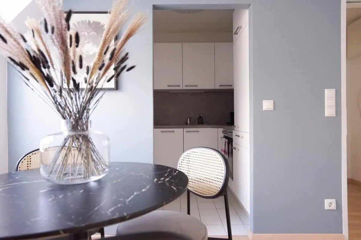 Apartment Close To Shopping Street I Close Metro I Designer Vienna Austria