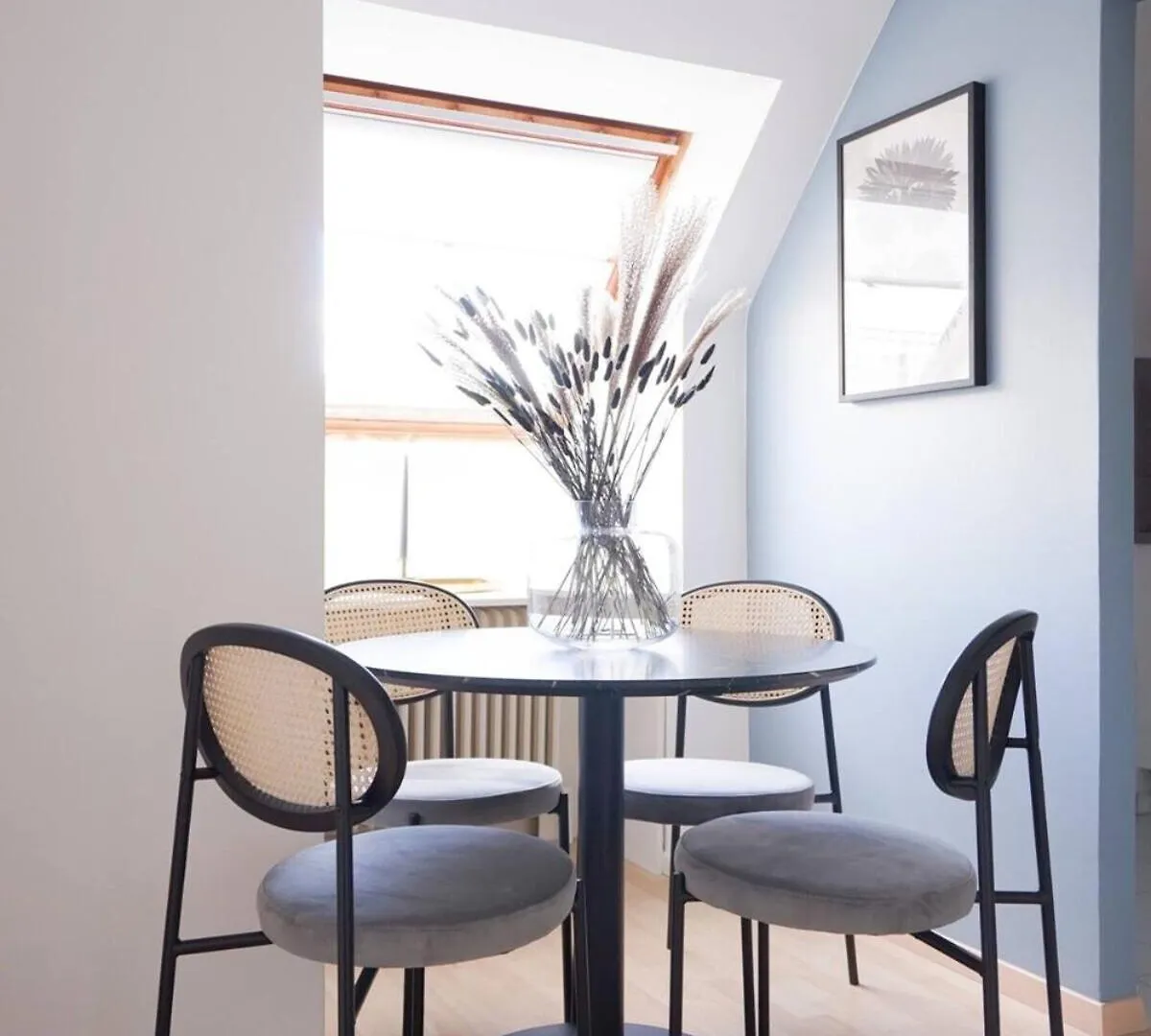 Close To Shopping Street I Close Metro I Designer Vienna Apartment